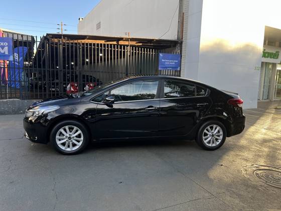 KIA CERATO 1.6 SX 16V FLEX 4P AUTOMÁTICO